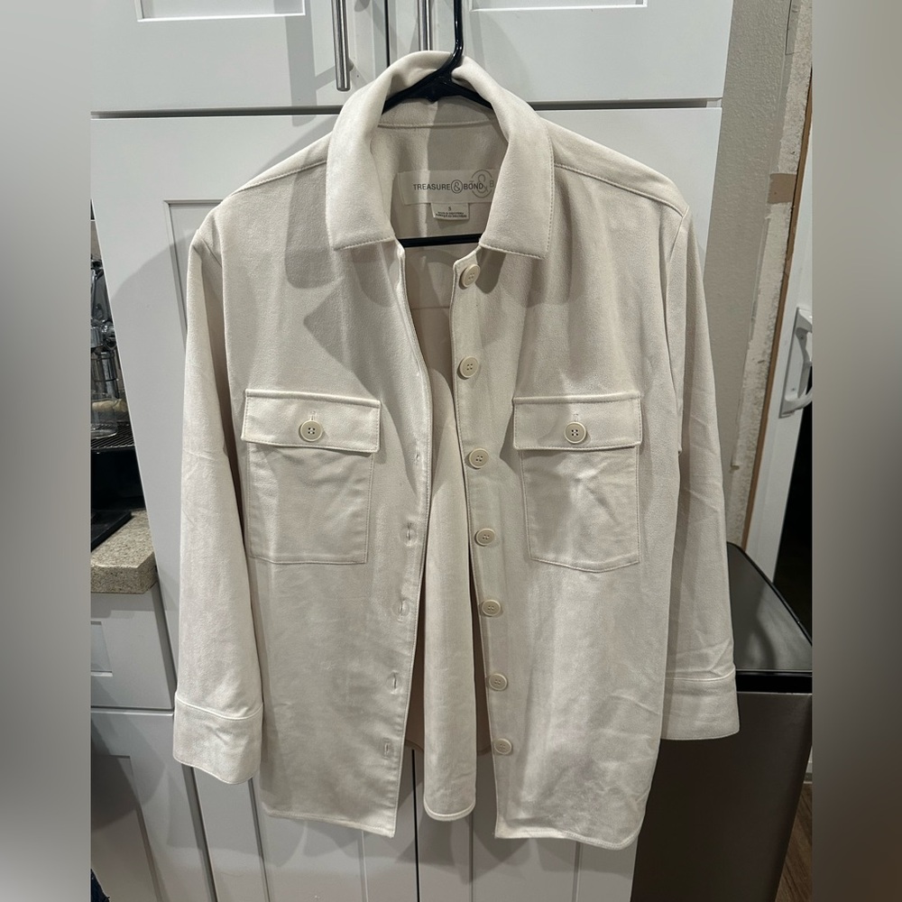 Treasure & Bond Cream Button Up